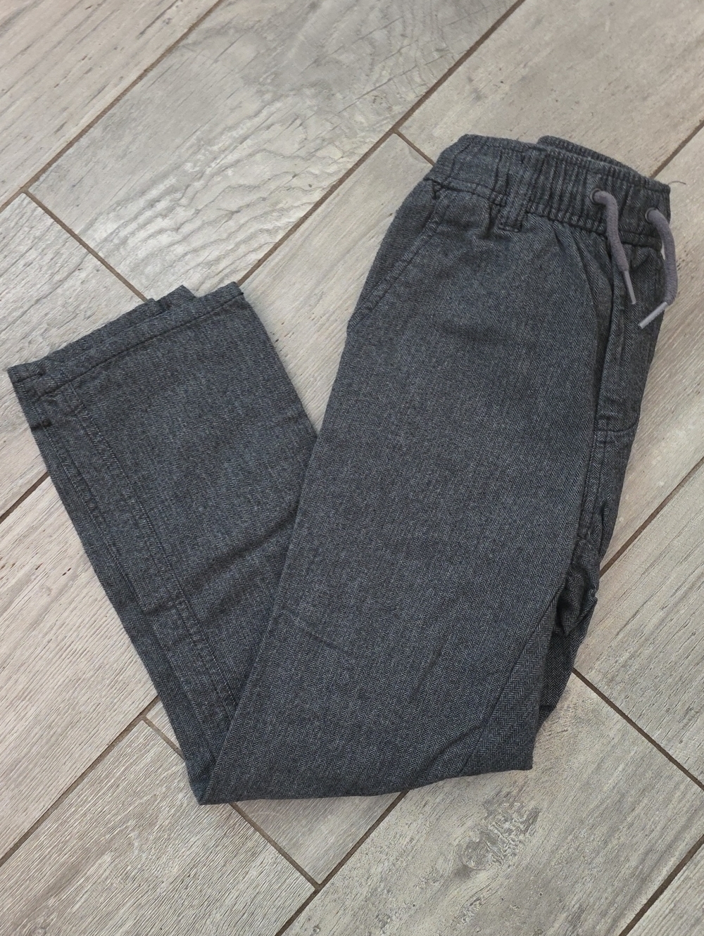 GAP Charcoal Herringbone Knit Joggers with Drawstring